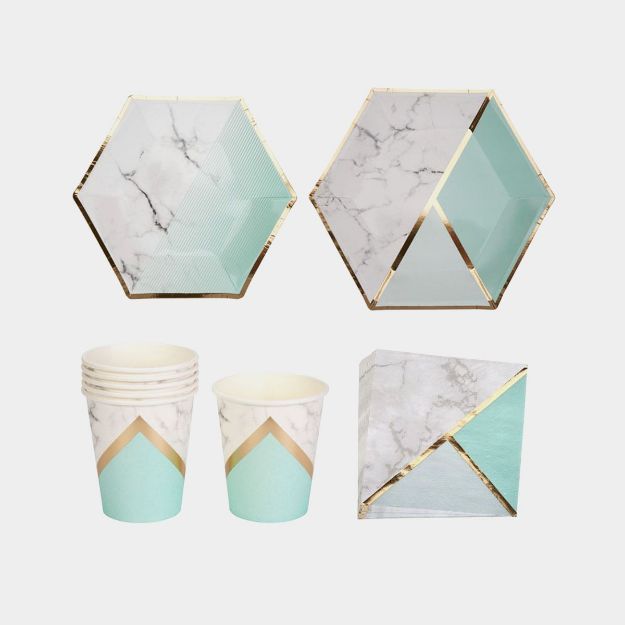 Picture of Party Cups and Boxes